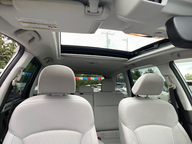 Used 2018 Subaru Forester 2.5i Premium AWD/4WD image 17