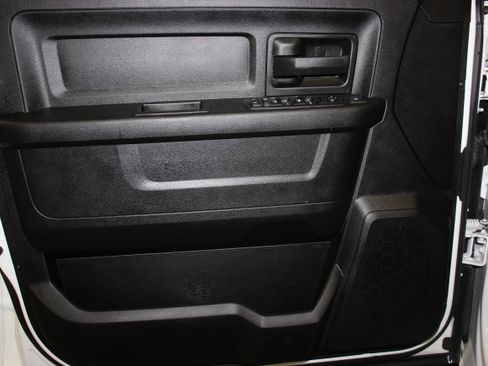 Used 2024 RAM 2500 4x4 Crew Cab Tradesman image 18