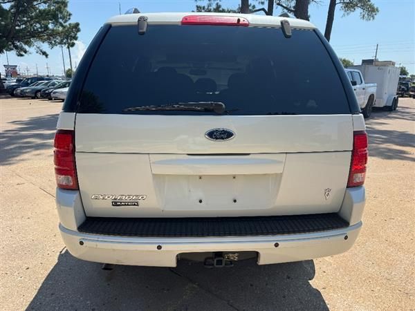 Used 2004 Ford Explorer 2WD Limited image 2