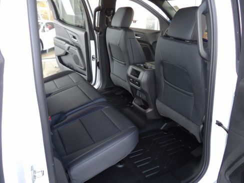 Used 2024 Chevrolet Silverado EV W/T image 21