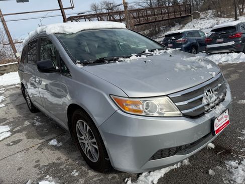 Used 2013 Honda Odyssey EX-L image 4