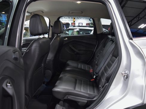 Used 2017 Ford Escape Titanium image 18