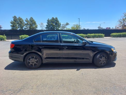 Used 2015 Volkswagen Jetta S image 7