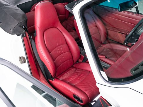 Used 1995 Porsche 911 Carrera image 65