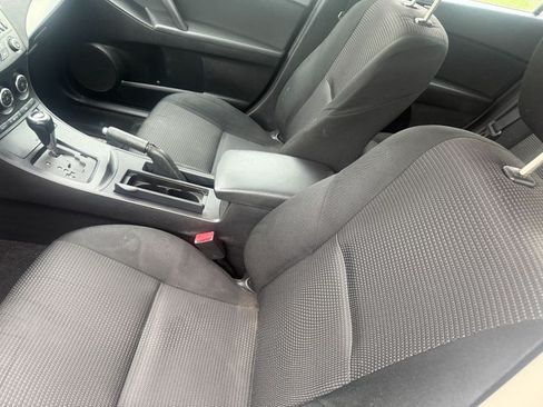 Used 2013 MAZDA MAZDA3 i Touring image 5