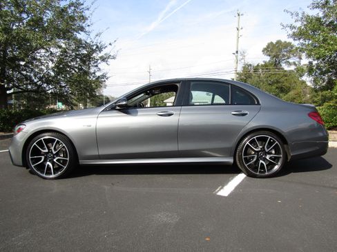 Used 2018 Mercedes-Benz E 43 AMG image 1