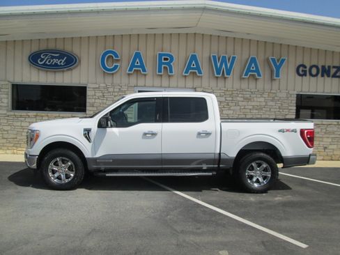 Used 2021 Ford F150 XLT image 2