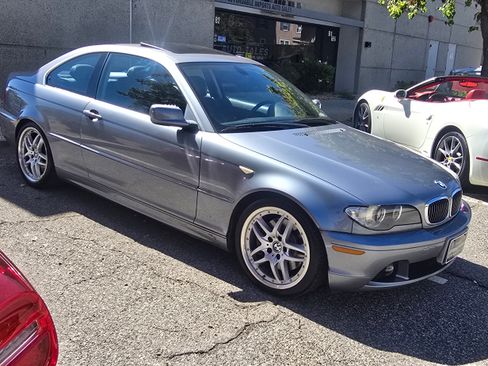 Used 2004 BMW 330Ci RWD image 11
