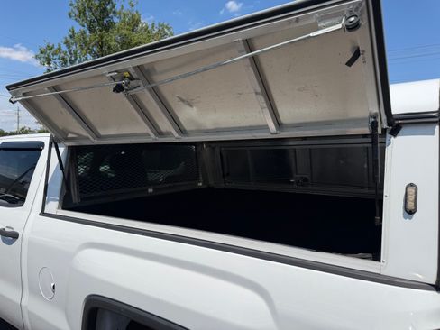 Used 2018 GMC Sierra 2500 4x4 Crew Cab image 8