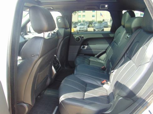 Used 2015 Land Rover Range Rover Sport image 18