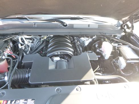 Used 2018 GMC Yukon Denali image 44