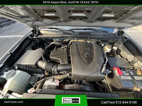 Used 2020 Toyota Tacoma image 34