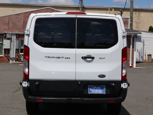 Used 2018 Ford Transit 350 148 Low Roof Wagon RWD image 8