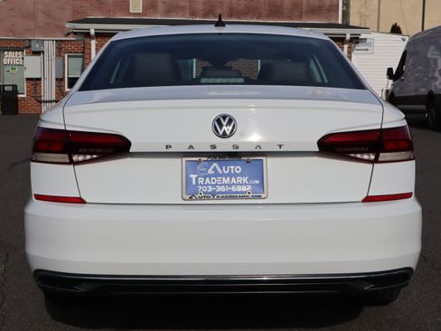 Used 2020 Volkswagen Passat 2.0T SE image 7