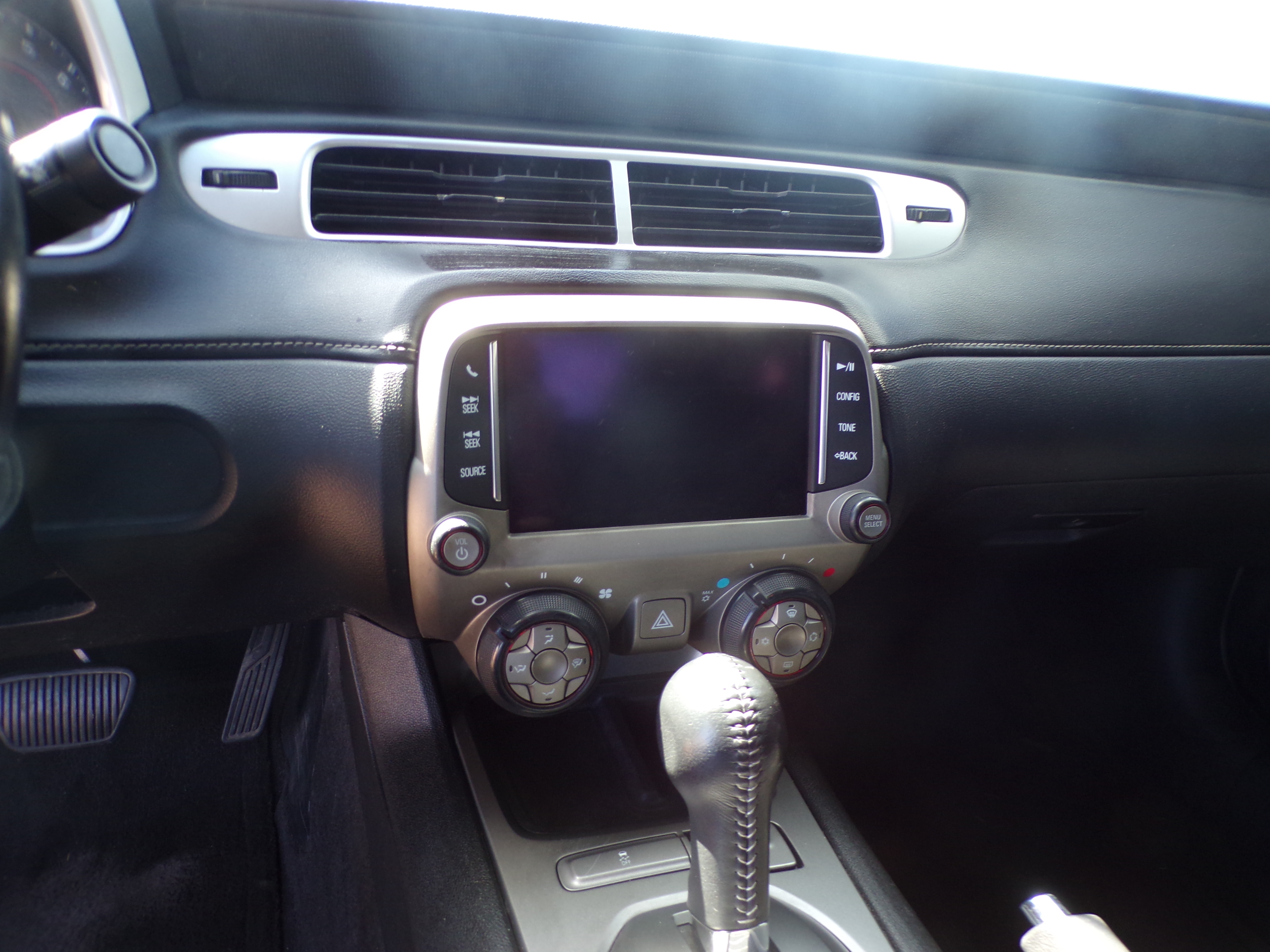 Used 2014 Chevrolet Camaro LT RWD image 11