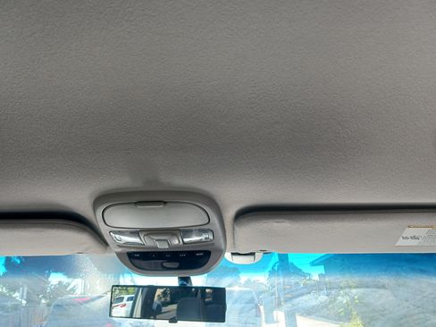 Used 2009 Toyota Sienna LE image 23