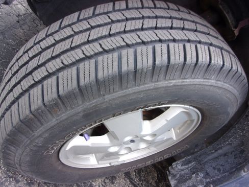 Used 2009 Ford Escape XLT image 13