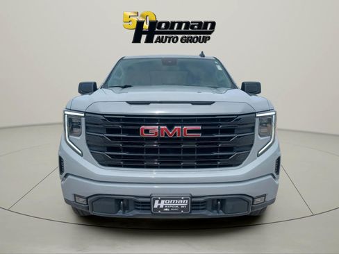Used 2024 GMC Sierra 1500 4x4 Crew Cab Elevation image 8