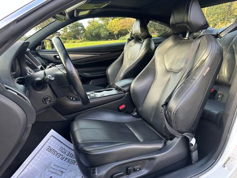 Used 2021 INFINITI Q60 3.0t Luxe image 9