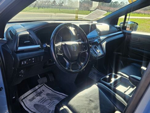 Used 2023 Honda Odyssey Sport image 9