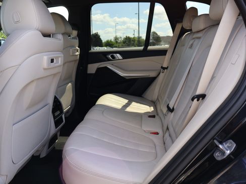 Used 2019 BMW X5 xDrive40i image 15