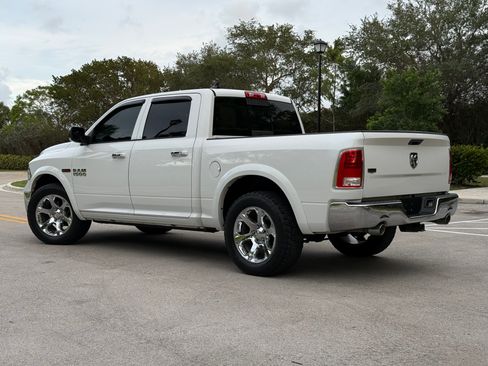 Used 2018 RAM 1500 2WD Crew Cab Laramie image 4