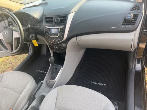 Used 2016 Hyundai Accent SE image 56