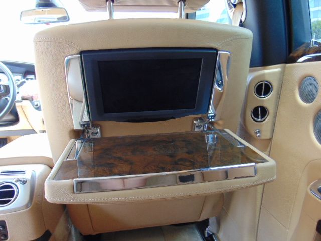 Used 2011 Rolls-Royce Ghost UNAVAIL RWD image 29