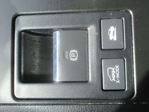 Used 2018 Subaru Outback 3.6R Touring image 13