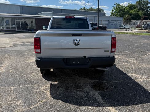 Used 2017 RAM 1500 2WD Regular Cab Tradesman image 3