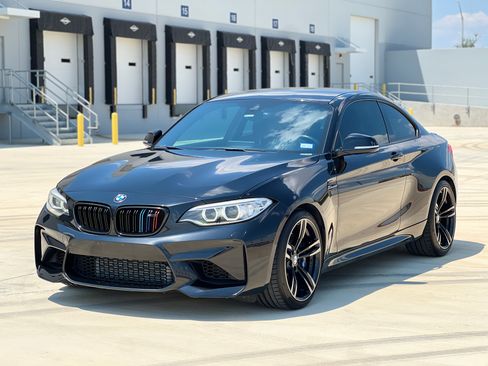Used 2017 BMW M2 image 3
