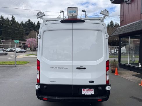 Used 2019 Ford Transit 350 image 26