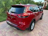 Used 2017 Nissan Rogue SV image 4
