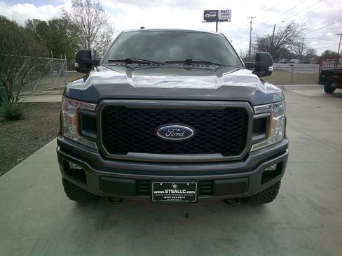 Used 2018 Ford F150 STX image 29