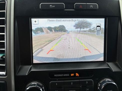 Used 2016 Ford F150 Lariat image 20