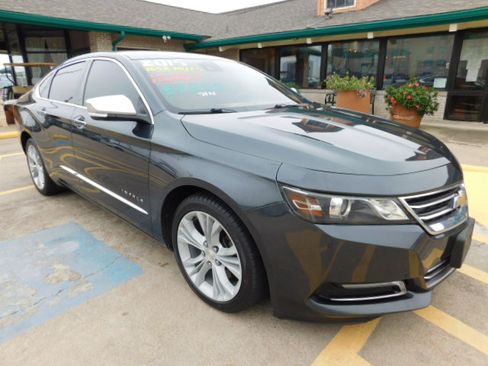 Used 2015 Chevrolet Impala LTZ image 2