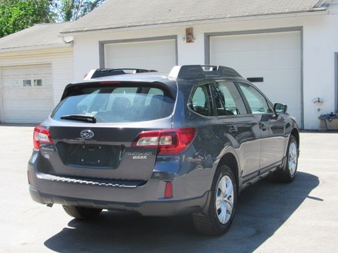 Used 2015 Subaru Outback 2.5i AWD/4WD image 6