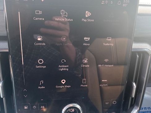 Used 2025 GMC Acadia AT4 image 11