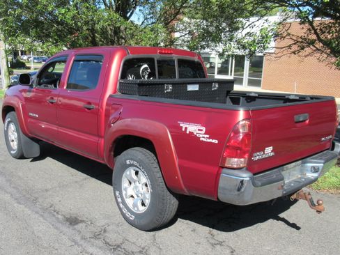 Used 2008 Toyota Tacoma TRD Off-Road image 6