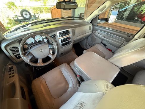 Used 2004 Dodge Ram 3500 Truck SLT image 16