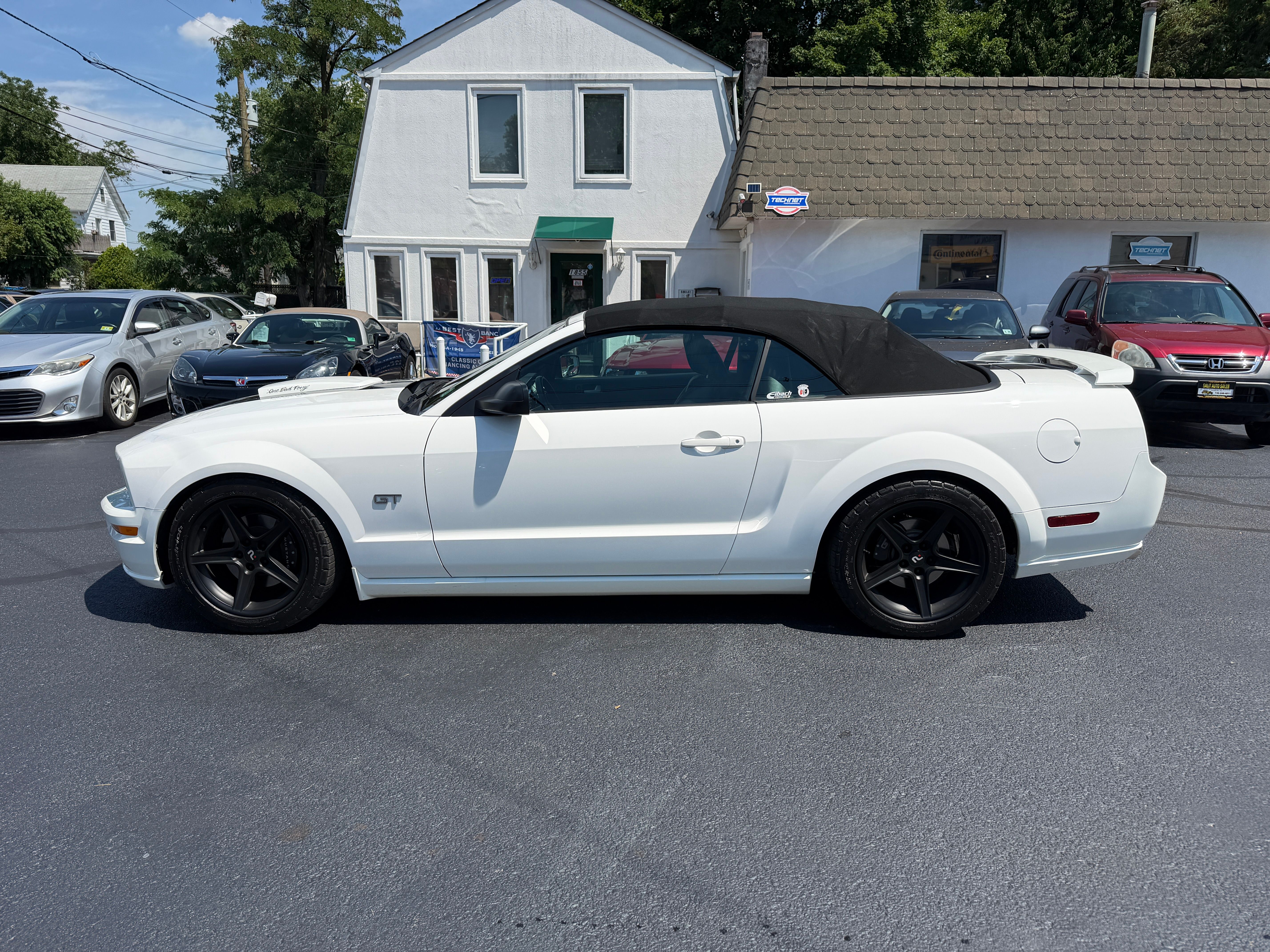 Used 2007 Ford Mustang GT Premium Convertible RWD image 24