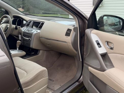 Used 2011 Nissan Murano 2WD image 9