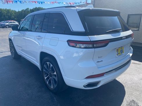Used 2022 Jeep Grand Cherokee 4WD Overland image 7