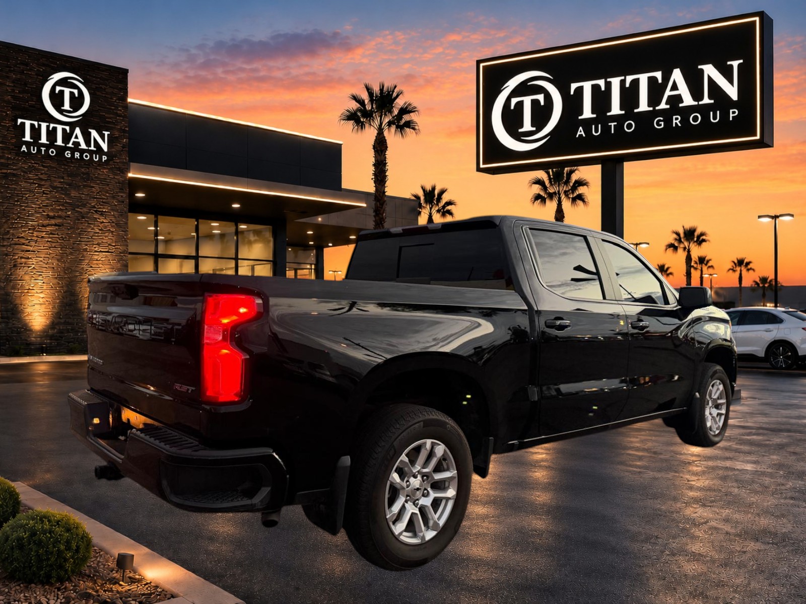 Used 2024 Chevrolet Silverado 1500 2WD Crew Cab RST image 7