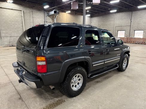 Used 2003 Chevrolet Tahoe 4WD image 3