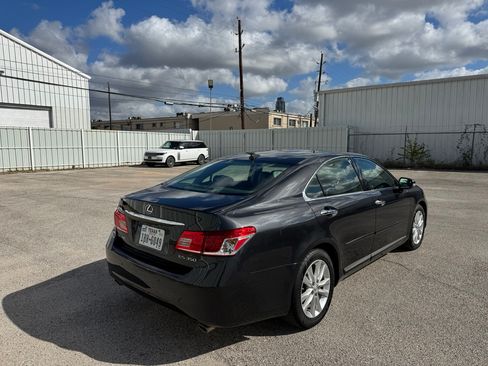 Used 2011 Lexus ES 350 image 10