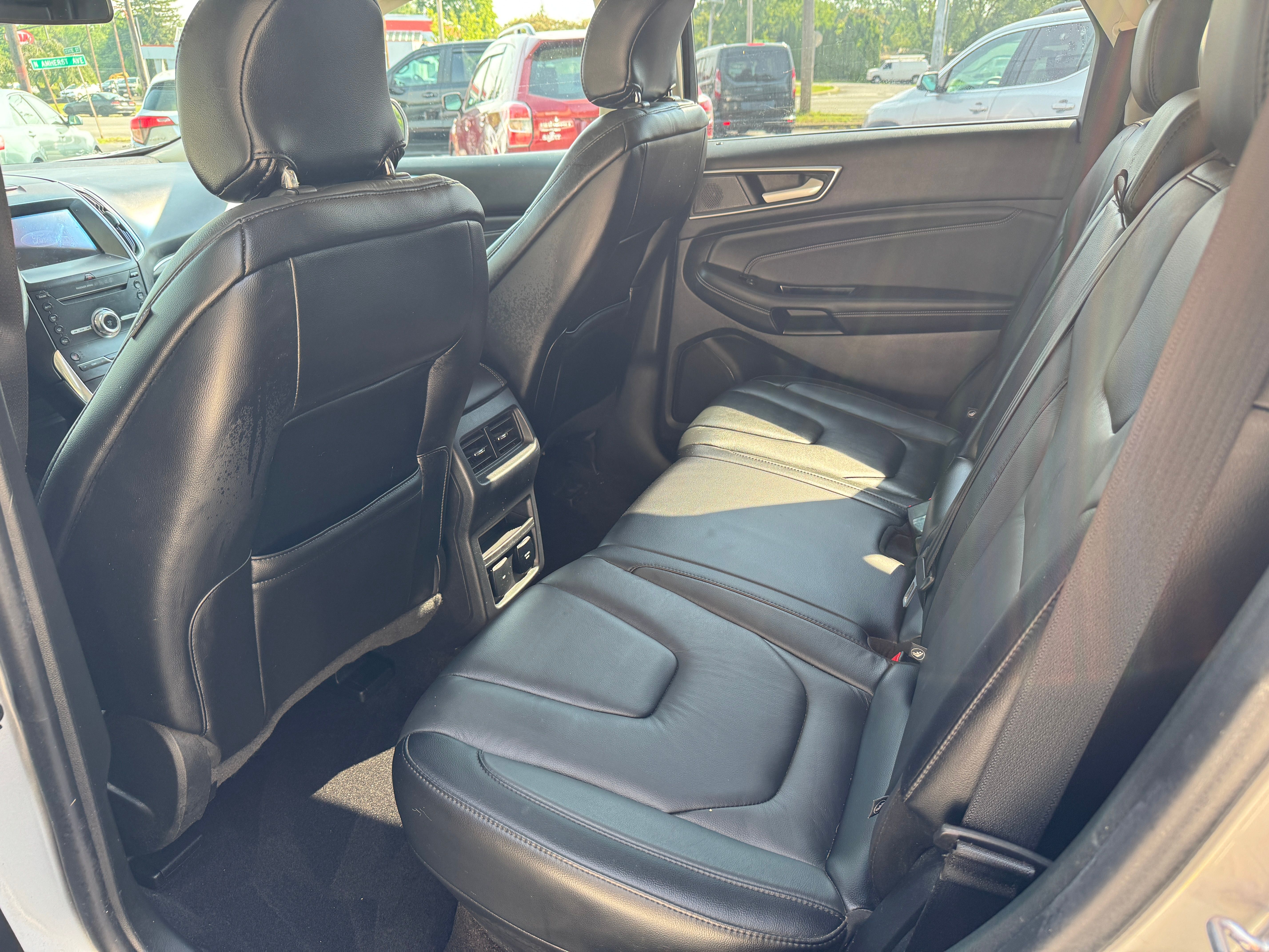 Used 2019 Ford Edge AWD Titanium image 10