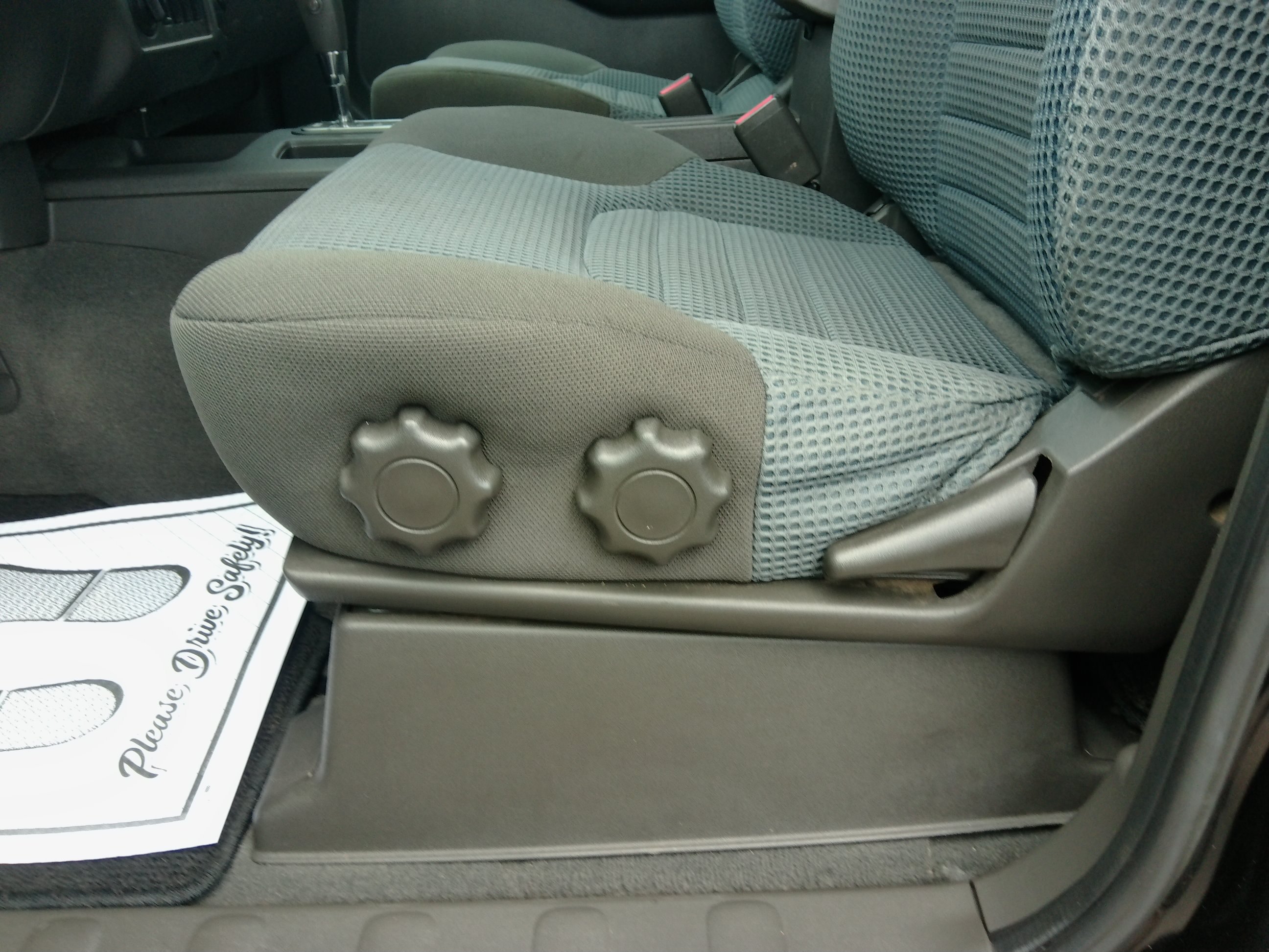 Used 2007 Nissan Frontier 4x4 Crew Cab NISMO image 41