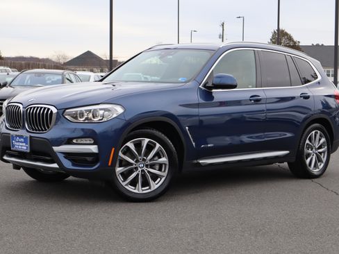 Used 2018 BMW X3 xDrive30i image 2