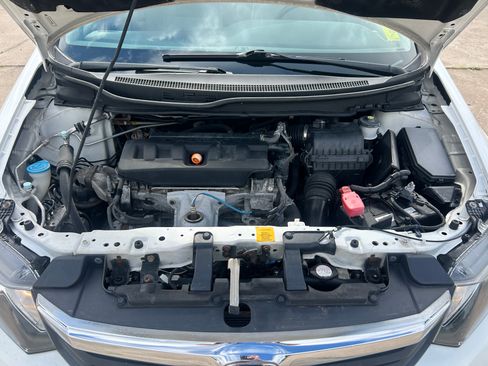 Used 2012 Honda Civic Natural Gas Sedan image 17